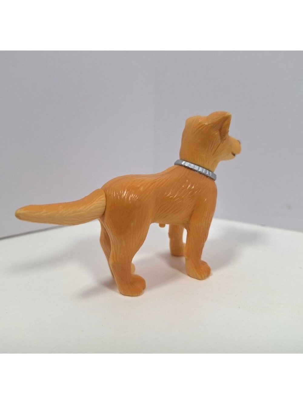 Kenzie Mystery Squad Detective Dog Figure - Picture 7 of 9